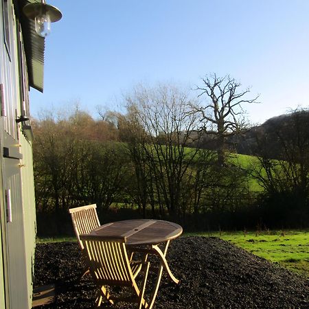 Shepherds Hut Slad Valley Cotswolds Painswick Exterior foto